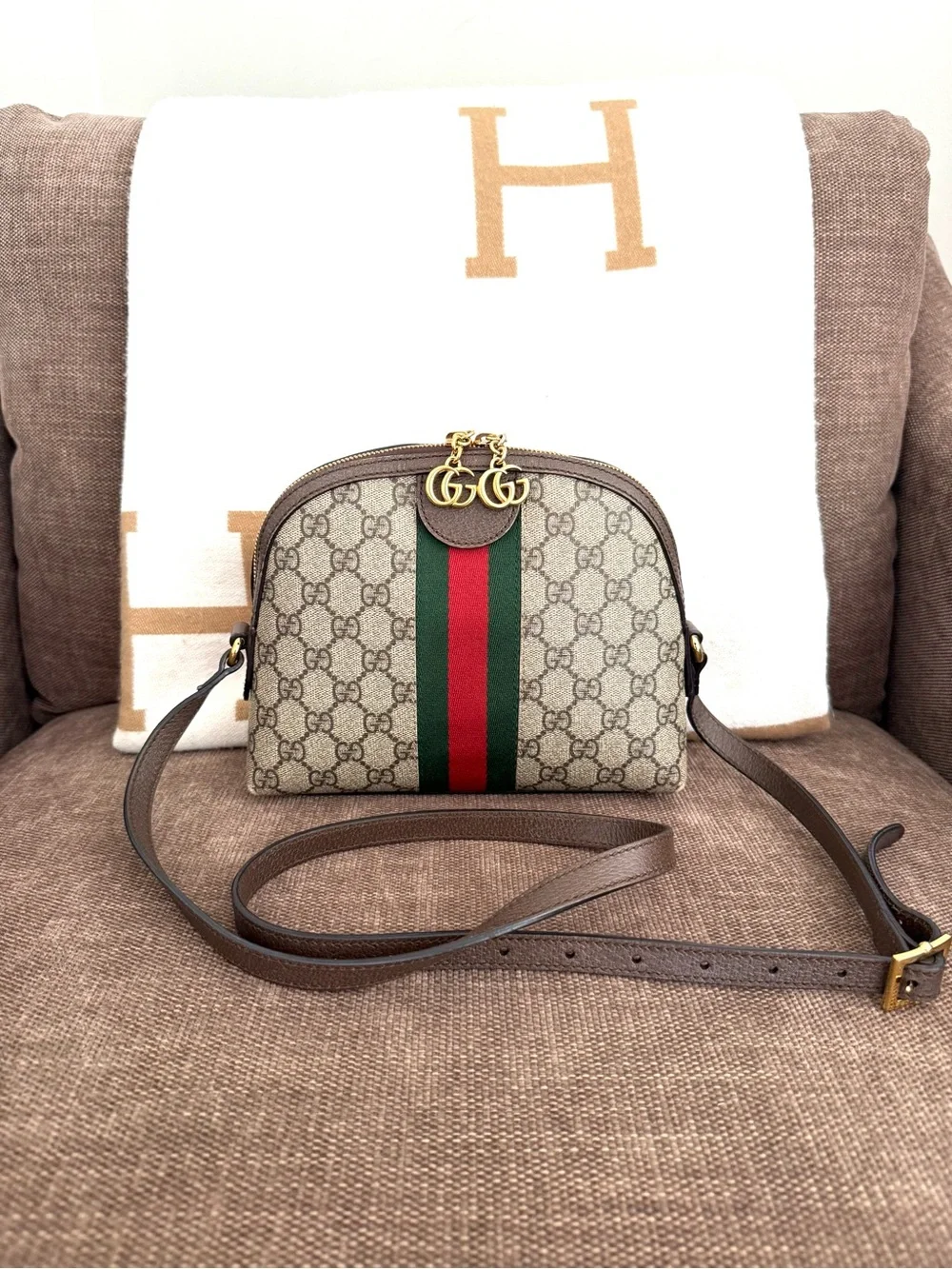 Authentic Gucci Ophedia dome crossbody bag brown GG monogram supreme canvas